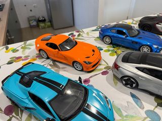 Coches a escala 1:18