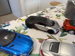 Coches a escala 1:18