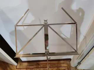 Atril de música metálico plegable