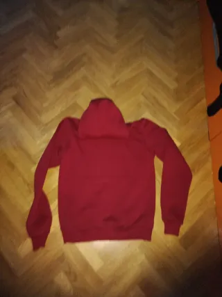 Sudadera con estampado Pray