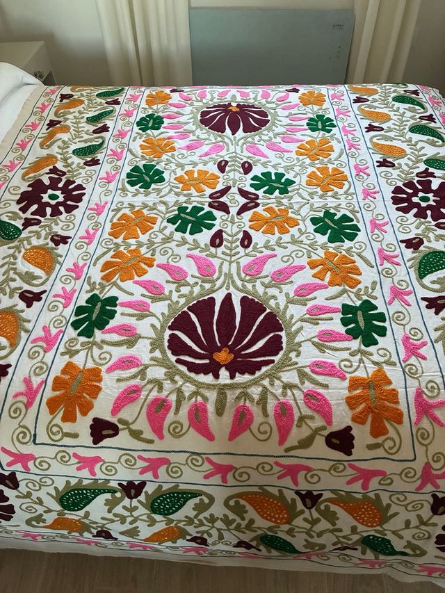 Colcha / Tapete Suzani Multicolor