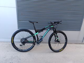 Orbea oiz 29 carbono doble suspension MTB BTT bici