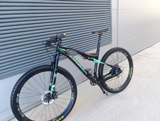 Orbea oiz 29 carbono doble suspension MTB BTT bici