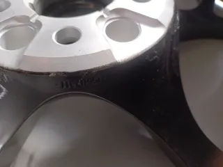 156117311 Llanta Stelvio Negra