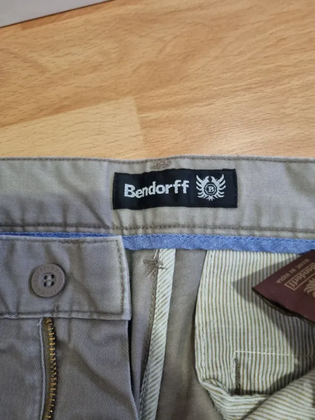 Pantalón chino gabardina Bendorff beige