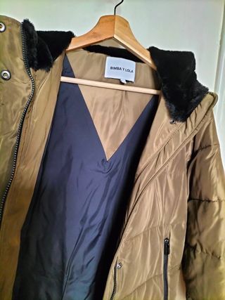 Abrigo/plumón pato Bimba&Lola y regalo