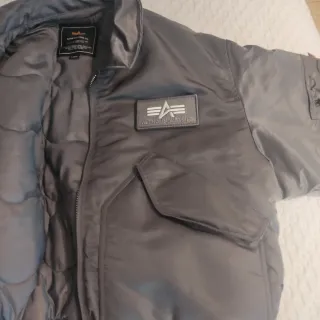 Chaqueta Alpha Industries Gris