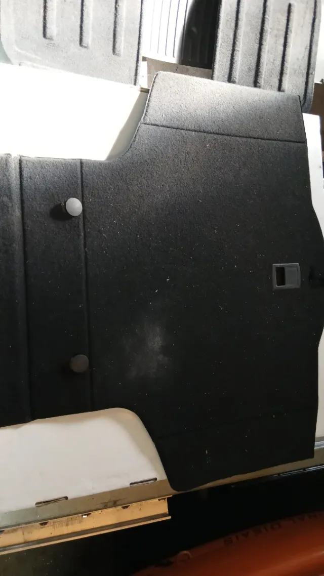 Alfombra maletero Alfa Romeo 159