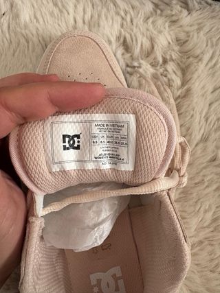 Zapatillas DC Shoes Rosa y Blanco