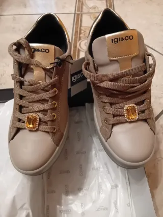Igi&co scarpe donna beige/oro nuove n.39
