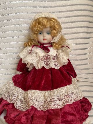 Muñeca de Porcelana Vintage