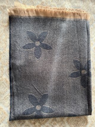Sciarpa Pashmina Blu e Grigio con Fiori