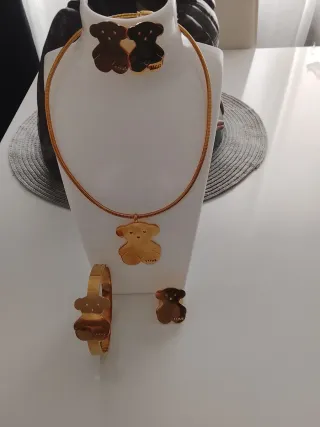 "Recoger en el Actur" 1 Conjunto Tous acero  nuevo