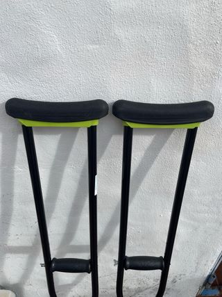 Muletas Ortopédicas/Nuevas sin uso !!