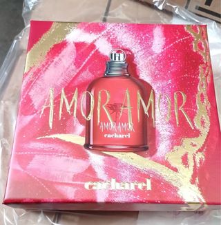 Estuche Amor Amor Cacharel Colonia 100+30ml