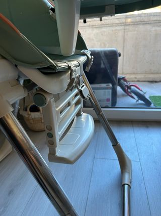 Trona impermeable comida y siesta