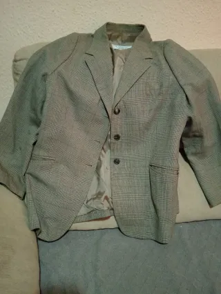 Chaqueta de cuadros marrón y gris