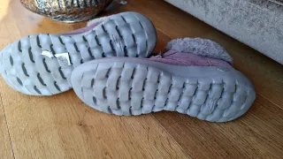 Skechers stivaletti rosa con pelliccia