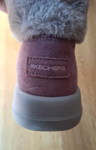 Skechers stivaletti rosa con pelliccia