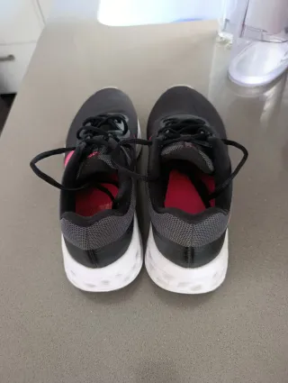 Zapatillas Nike Negras y Rosas