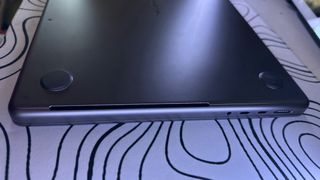 MacBook Pro 14” M4 16GB/512GB SSD Negro