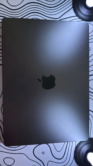 MacBook Pro 14” M4 16GB/512GB SSD Negro