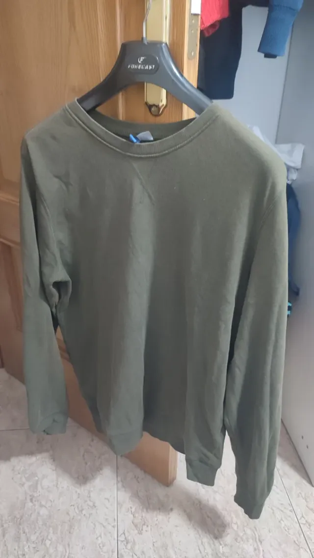 Sudadera H&M Verde Militar Talla L