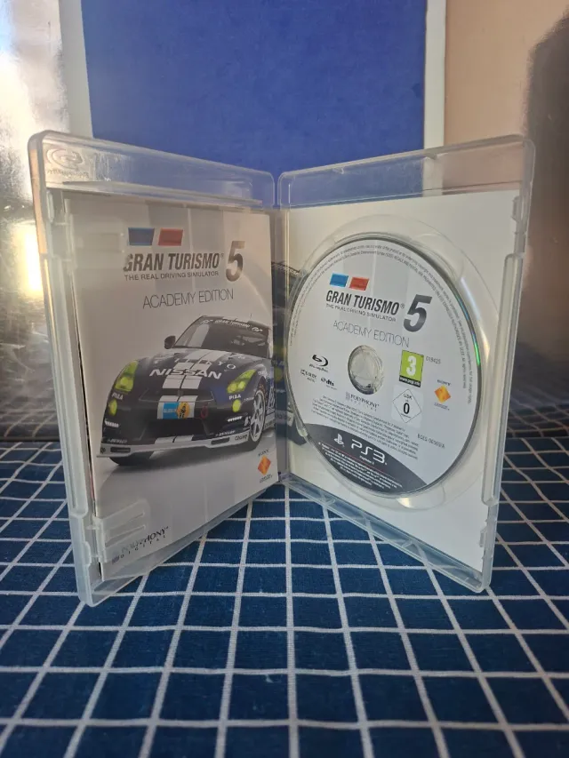 PS3 GRAN TURISMO 5 ACADEMY EDITION ORIGINAL