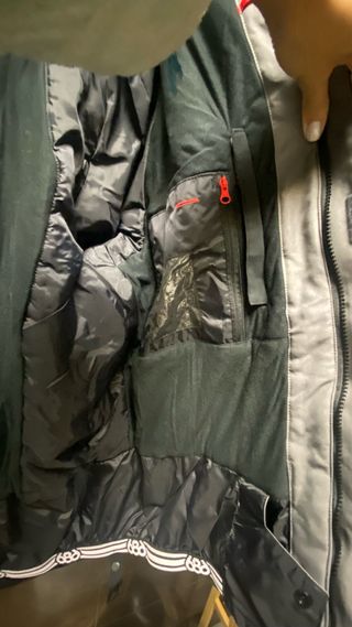 Chaqueta de esquí marca 686 a estrenar