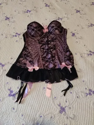 Lencería Corsé Negro y Rosa Talla s