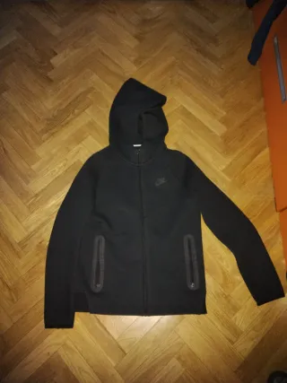 Sudadera Nike Tech Negra