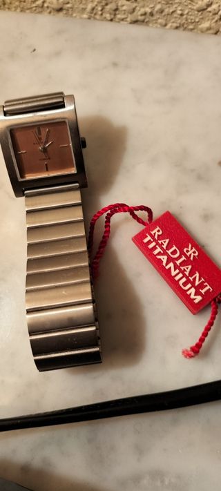 Reloj Radiant Titanium Nuevo vintage