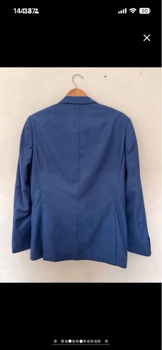 Traje de hombre azul