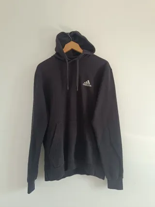 Sudadera Adidas básica negra