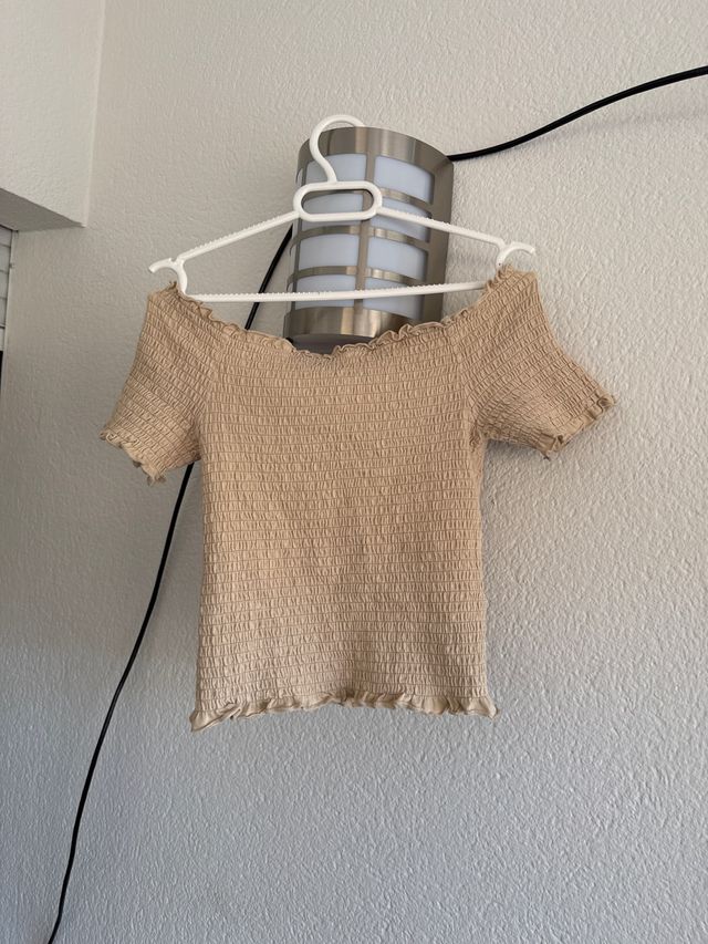 Blusa Beige Hombros Descubiertos Talla Única