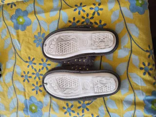 Pantofole Labiel donna grigie con stelle oro