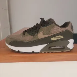 Nike Air Max 90 Marrón Verde Oliva