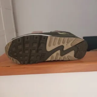 Nike Air Max 90 Marrón Verde Oliva