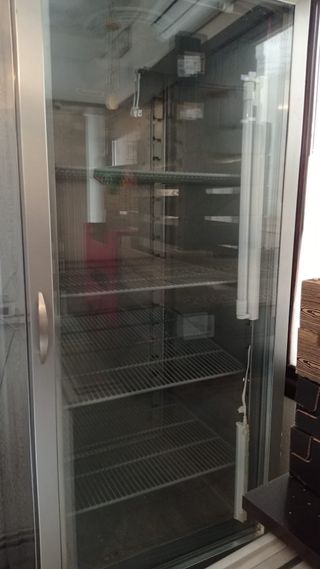 Frigorífico expositor grande