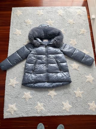 Plumífero azul muy bonito. Talla S