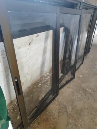 Ventanas correderas aluminio con persiana