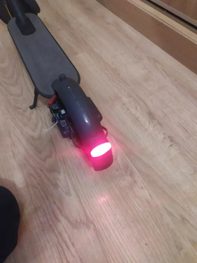 Patinete Eléctrico Xiaomi Esencial