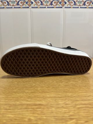 Zapatillas Vans talla 43 en buen estado