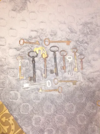 Set di chiavi antiche
