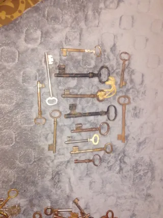 Set di chiavi antiche