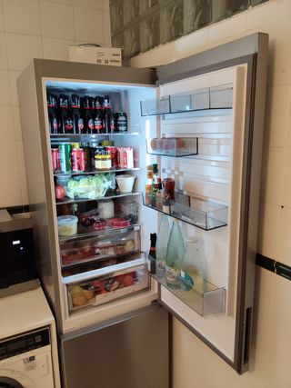 Nevera Combi AEG Serie 8000 Bajo Consumo