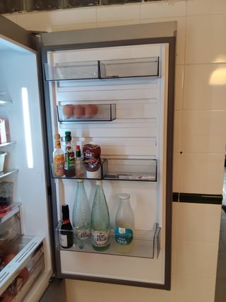 Nevera Combi AEG Serie 8000 Bajo Consumo