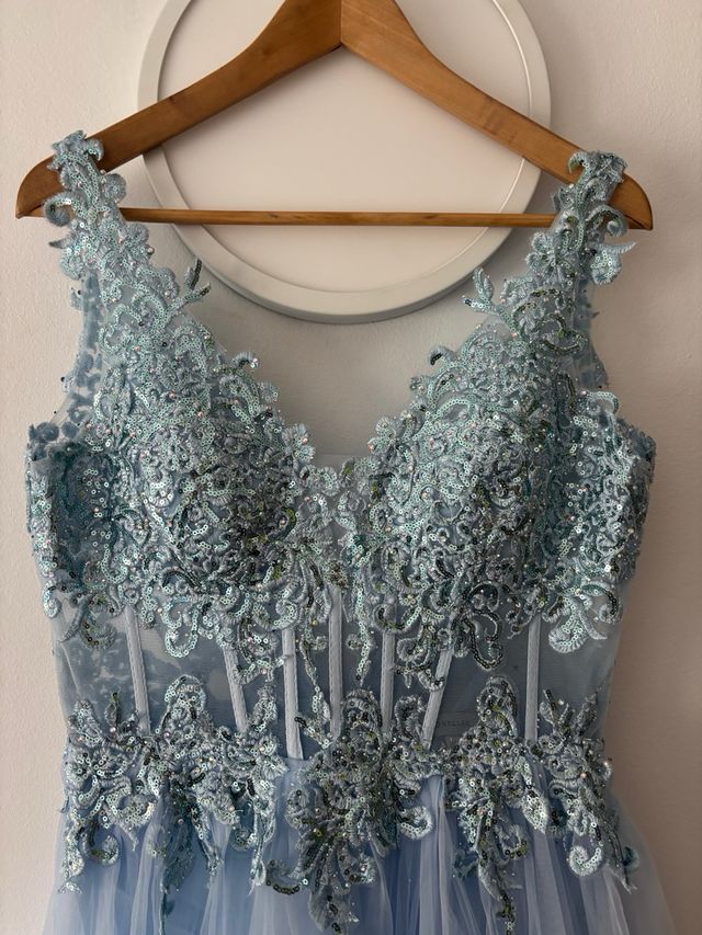 Vestido tul bordado novia/15 años