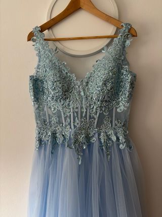 Vestido tul bordado novia/15 años