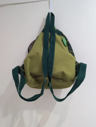 Mochila verde y multicolor Samsonite.Pequeña niños
